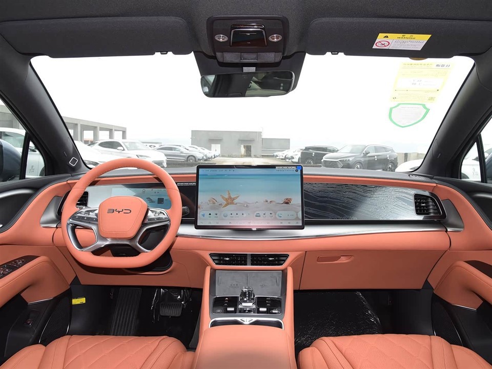 BYD Sea Lion 07 EV 550 4WD Intelligent Navigation Edition factory